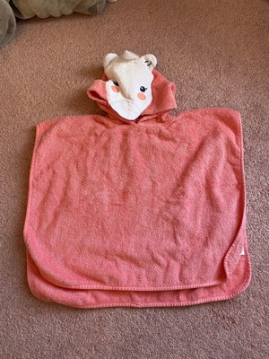 Losan baby bath poncho and towel new for 0-9 months
