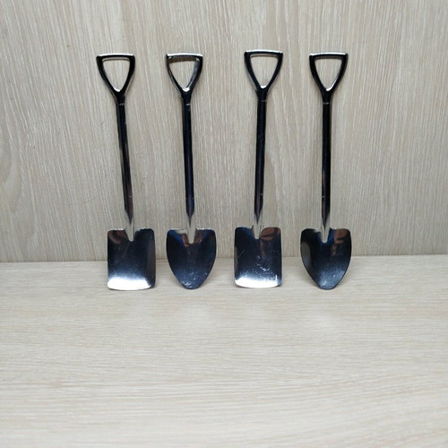 Dessert spoons new, set of 4, metal inox with shovel design