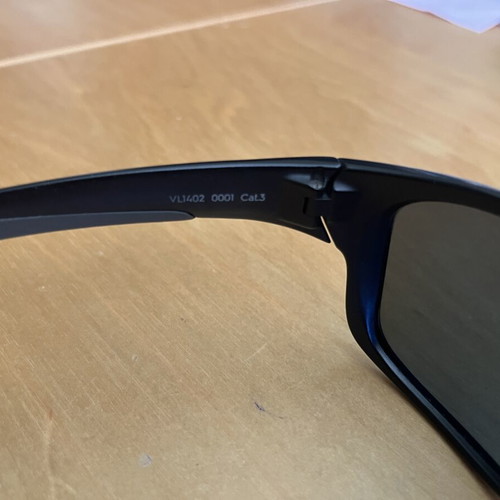 Vuarnet VL1402 0001 Cat3 sunglasses like new, black