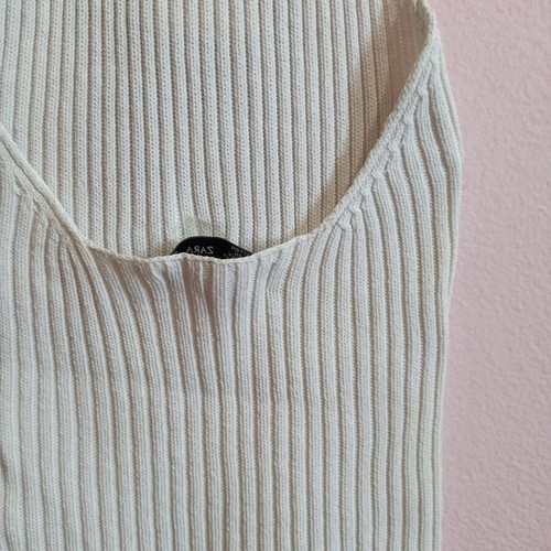 Zara women's white top medium like new with open back