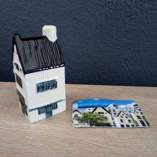 KLM Blue Delft Holland Amsterdam porcelain miniature house used