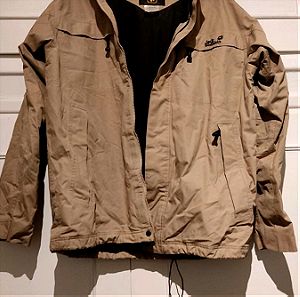 Jack Wolfskin jacket    Extra large