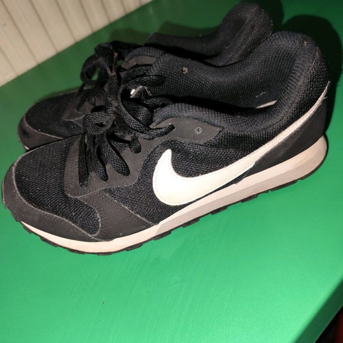 Nike athletic shoes size 38 used, black