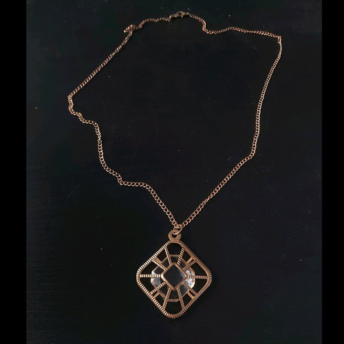 Necklace like new