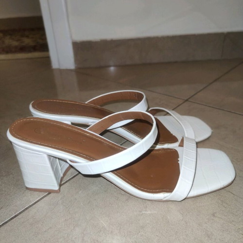White mules like new with thick heel size 39