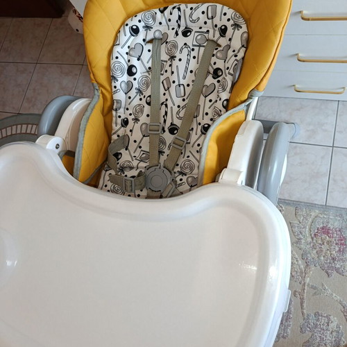 Lorelli Party high chair, lemon curry leather
