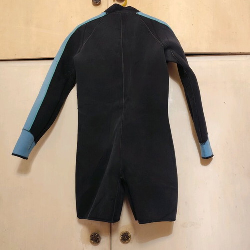 Seaquest surfing suit used