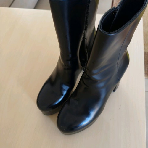 Black H&M ankle boots size 39 like new, 10 cm heel