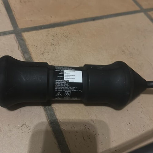 Volvo EV Charger charging cord like new for C40 S60 S90 XC60 XC90