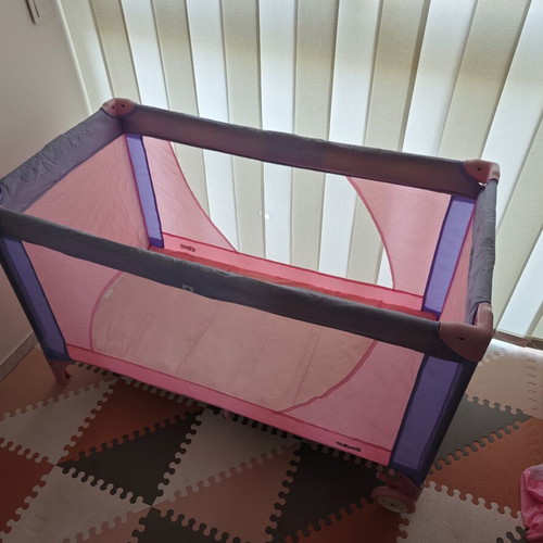 Kiddo Two-Level Playpen Pink Used