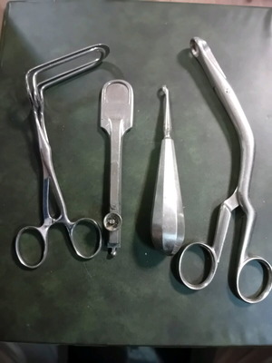 Interwar medical tools used in very good condition