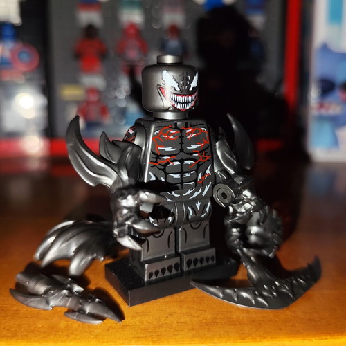 Riot Symbiote Lego figure like new with accessories