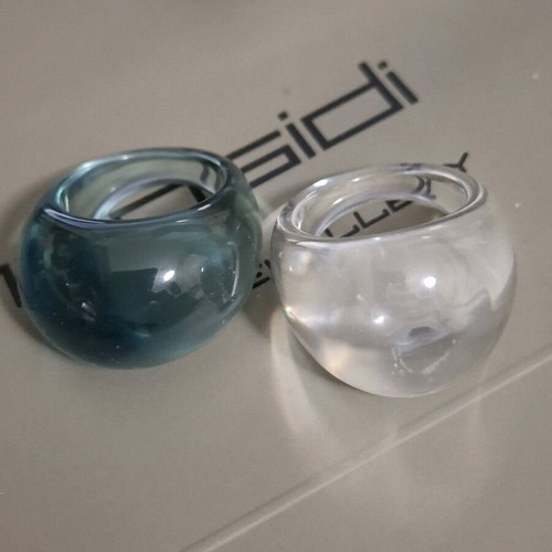 Resin rings new, size 55, transparent and blue, set of 2