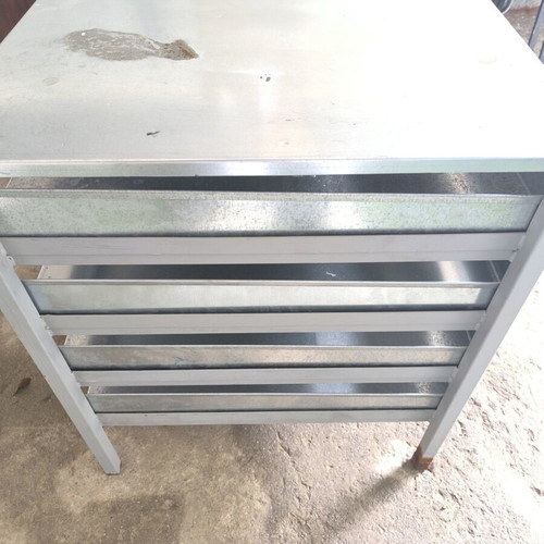 Metal Heavy-Duty Chest of Drawers with 4 Drawers like new