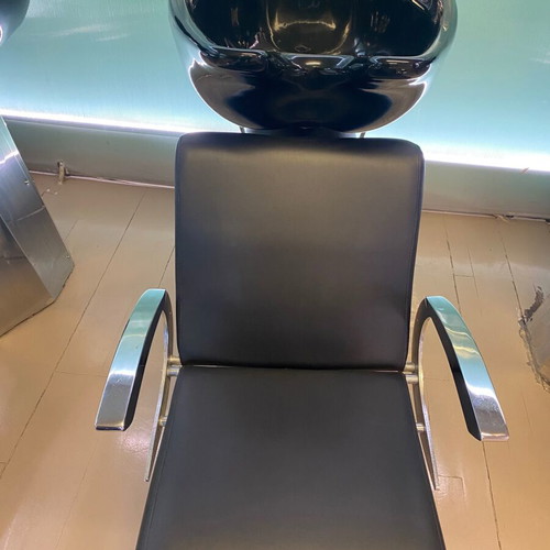 Salon chairs and shampoo bowls used, set of 8 chairs and 3 bowls