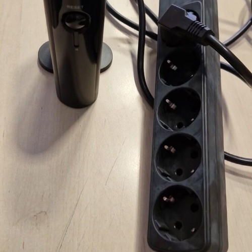 Powersafer PSX συσκευή εξοικονόμησης ενέργειας σαν καινούργιο