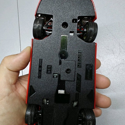 Ferrari F50 Burago 1/24 used, missing rear door window