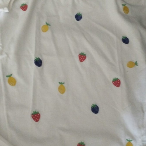 Girls' set used, Benetton top and Zara shorts, age 11-12