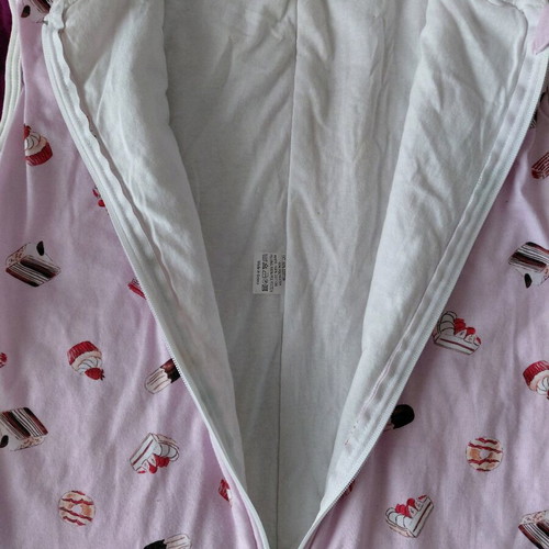 Tender baby sleeping bag like new, sweets design, detachable sleeves