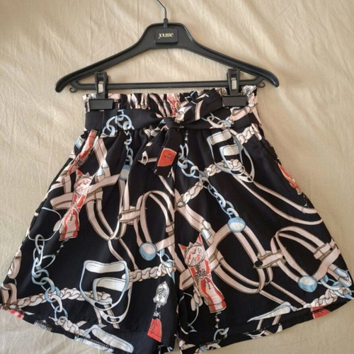 Set of 3 shorts like new, size M/L