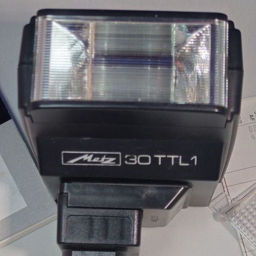 Metz Mecablitz 30 TTL-1 flash with SCA-364 like new for vintage cameras