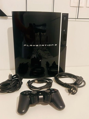 Sony Play Station 3 (PS3) μεταχειρισμένη, μοντέλο CECHK04 με αξεσουάρ