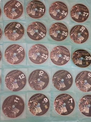e-DOMI Electronic Encyclopedia 32 CD-ROM set