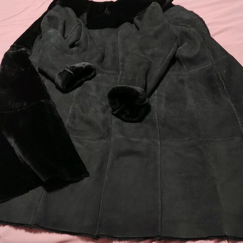 Mabrun Shearling Coat like new, genuine leather and natural fur