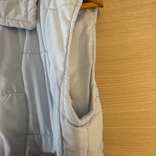 Light Blue Quilted Vest Medium Used with Zippered Pockets