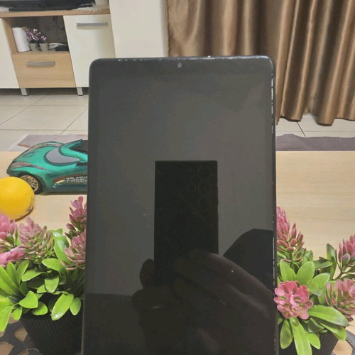 Lenovo Tab M10 FHD Plus tablet used, for repair or parts