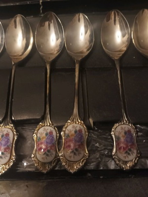 Vintage teaspoon set of 12 with porcelain new