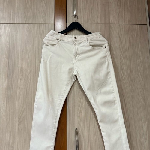 Staff men's white jeans medium like new