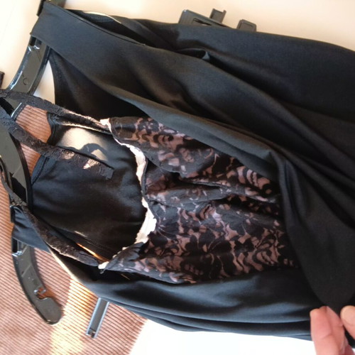 Women's dress with lace like new, black and pink, size M