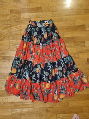 Karavan skirt small size like new, multicolor and black
