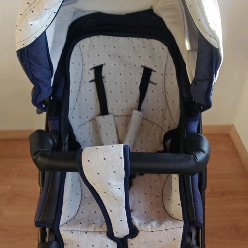 Baby stroller 2 in 1 like new with shock absorbers and bag