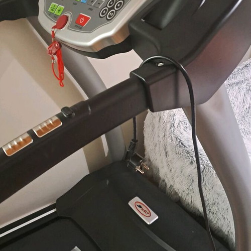 Professional treadmill like new, foldable with boxing bag gift