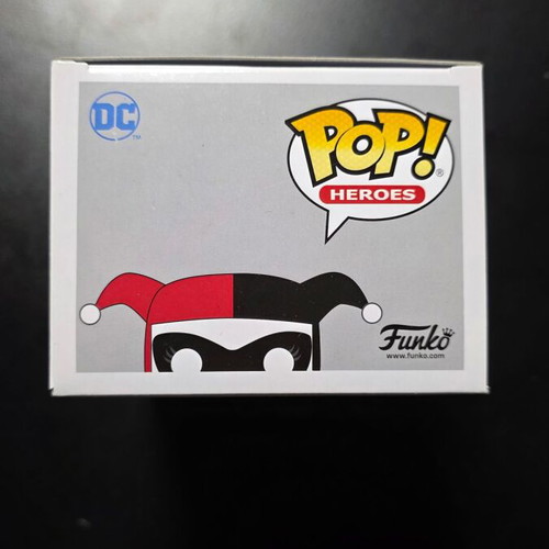 Funko Pop Harley Quinn #156 Hottopic Diamond like new