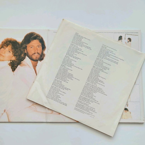 Barbra Streisand Guilty vinyl near mint, first pressing 1980