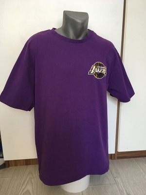 New Era Los Angeles Lakers NBA Infill Team Logo T-Shirt used, men's medium