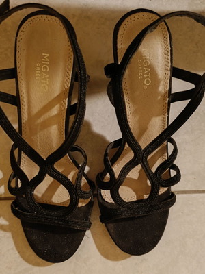 Migato sandals with glitter, like new, size 39, black