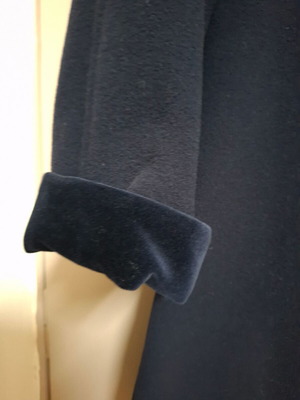 Blue wool-cashmere coat new, size L