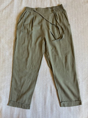 ALE Khaki Linen Blend Pleated Cropped Pants size S, like new
