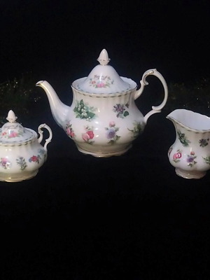 Royal Albert Flower of the Month bone china tea set 1984 new