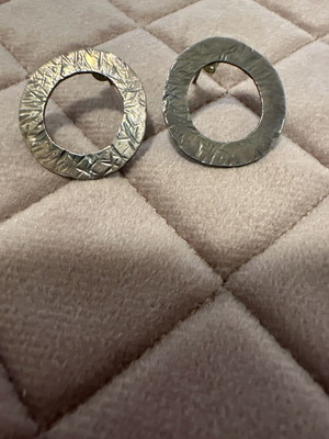Handmade silver earrings like new, diameter 2.4 cm