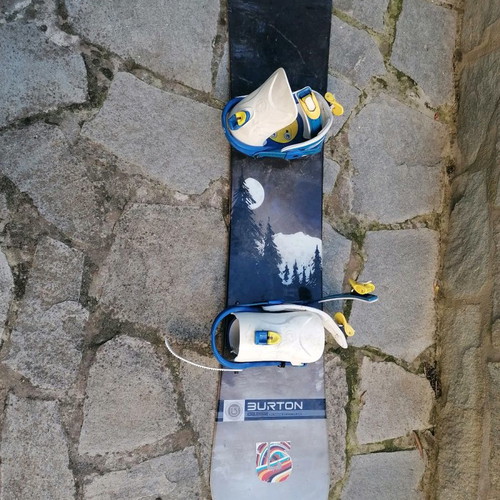 Σανίδα Snowboard Burton μεταχειρισμένη με δέστρες