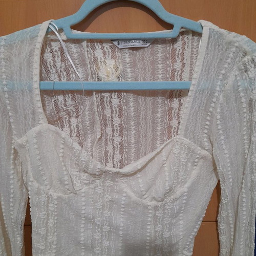 Stradivarius lace blouse beige color size M new