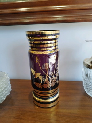 Bohemian vase used with gold decoration