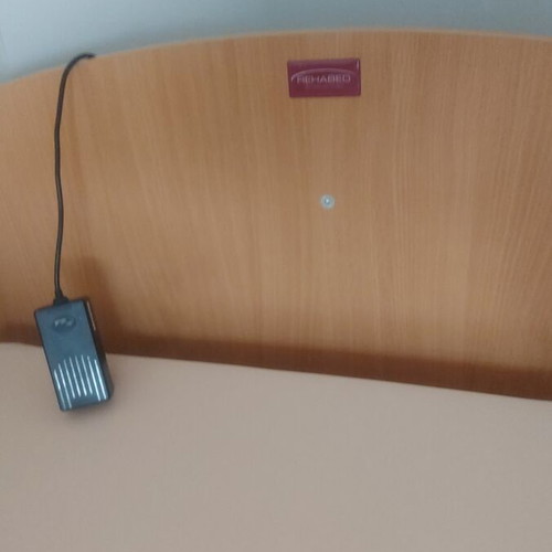 Taurus Bariatrik electric hospital bed like new