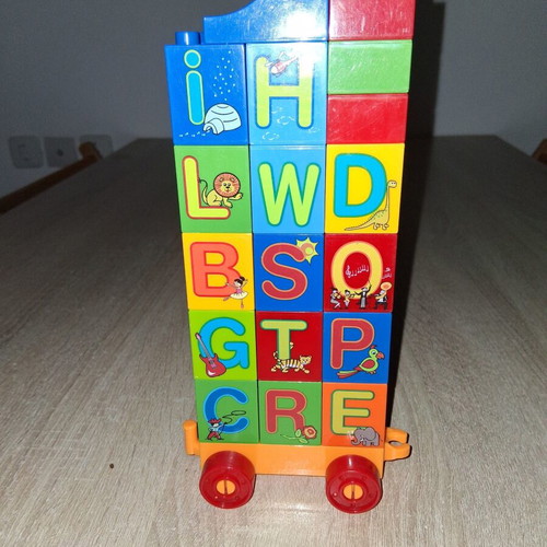 Children's building blocks