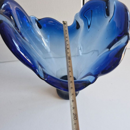 Blue glass vase vintage like new